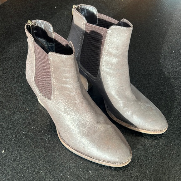 Aquatalia Shoes - Aquatalia Fabian ankle boot